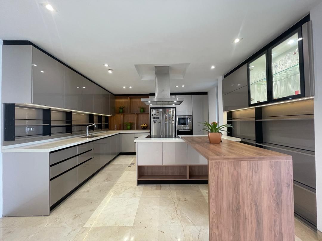 Luxury House in Urb La Villa-Valencia